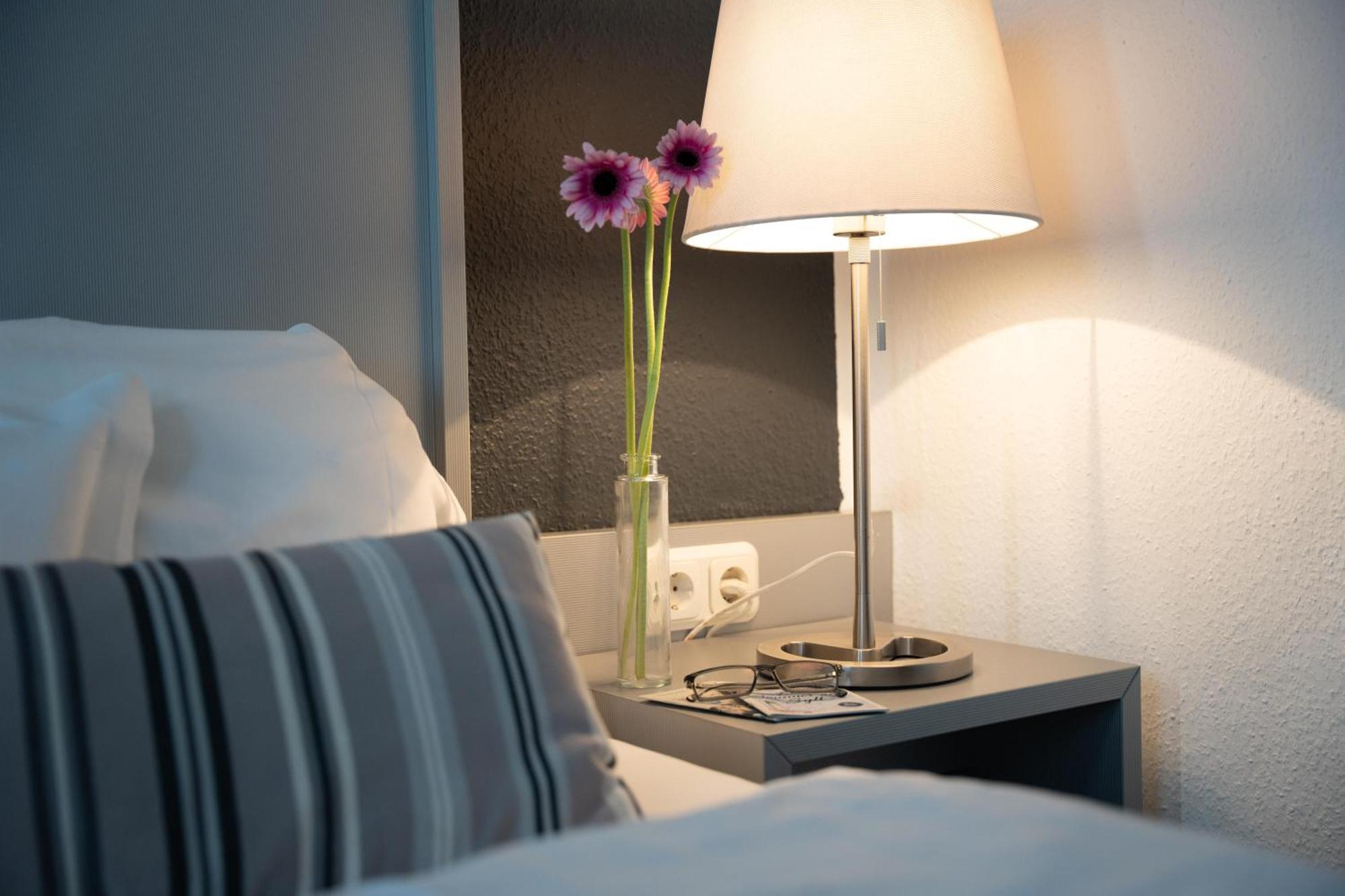 Hotel Medo Koeln Dış mekan fotoğraf